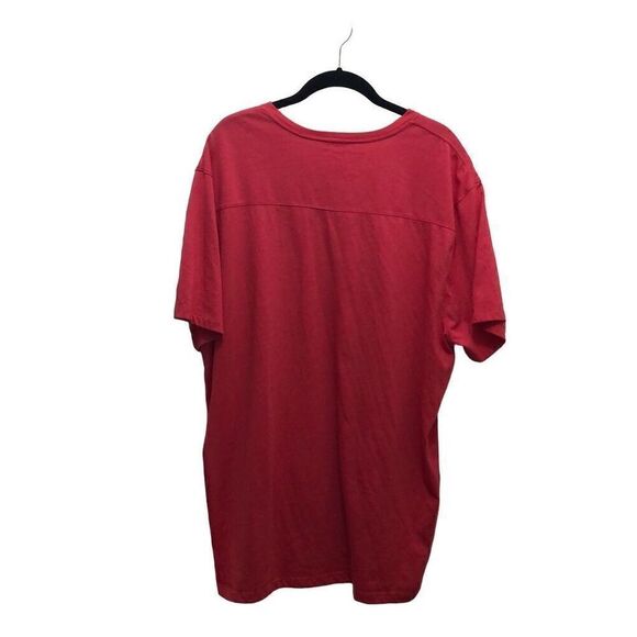 Banana Republic XXL (2X) V Neck Soft T-Shirt Embroidered Elephant - Picture 2 of 5